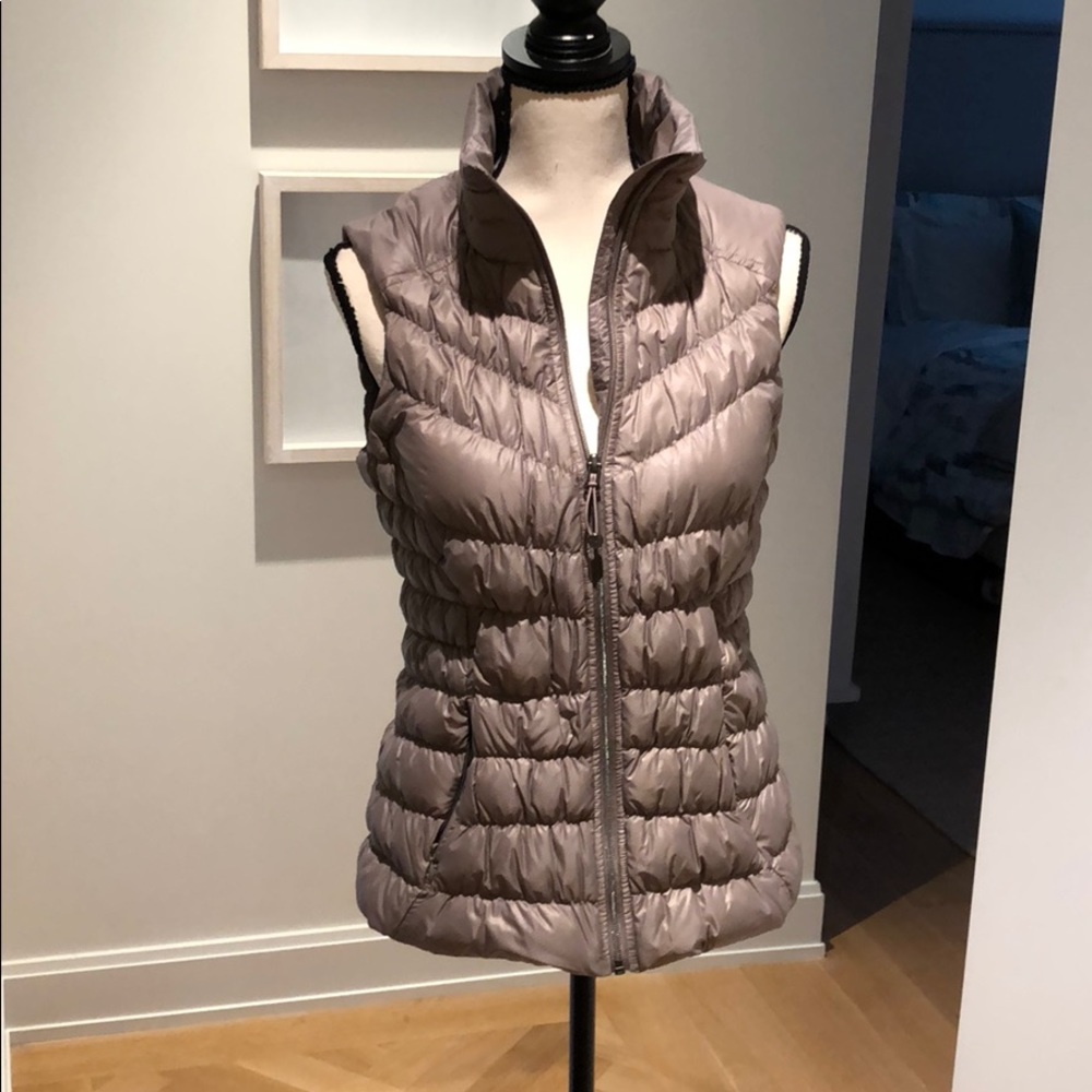 Athleta Goose down vest
